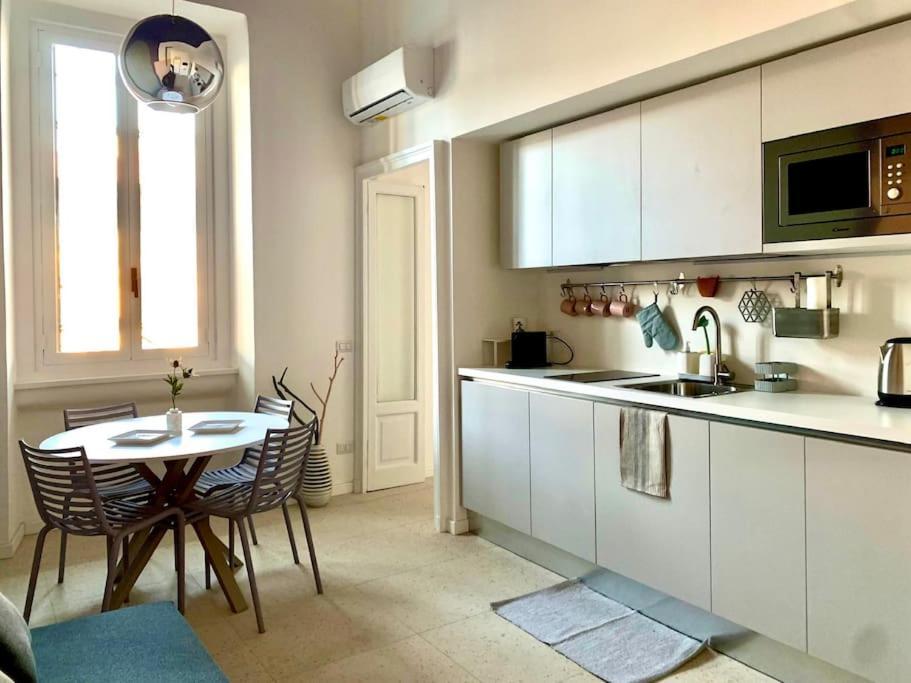 Stylish Flat In Porta Romana-Fondazione Prada Milán Exterior foto
